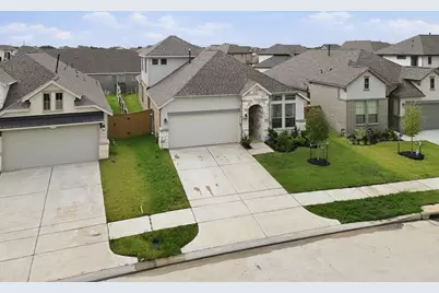 7530 Coral Lake Drive, Cypress, TX 77433 - Photo 2
