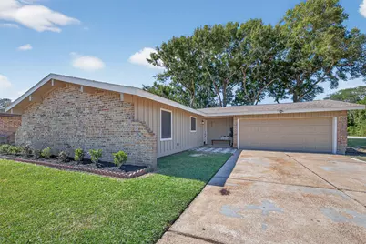 4526 N Heron Drive, Seabrook, TX 77586 - Photo 2