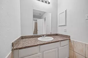 9231 Homeland Dr, Houston, TX 77083 - Photo 14