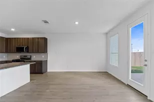 664 Imperial Loop, Alvin, TX 77511 - Photo 14