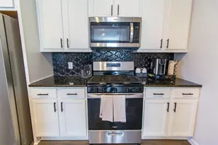 2221 Middle Rdg Dr, Conroe, TX 77301 - Photo 14