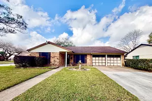 10303 Sageplum Dr, Houston, TX 77089 - Photo 2