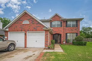 17134 Fairway Glen Ct, Sugar Land, TX 77498 - Photo 2