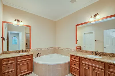 1904 Lauderdale Street, Houston, TX 77030 - Photo 20