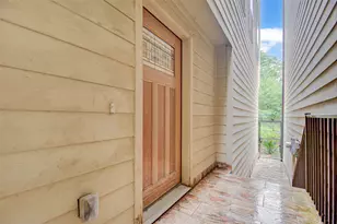 1904 Lauderdale St, Houston, TX 77030 - Photo 2