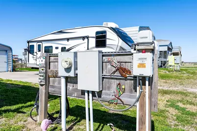 1109 Paisley Street, Gilchrist, TX 77617 - Photo 22