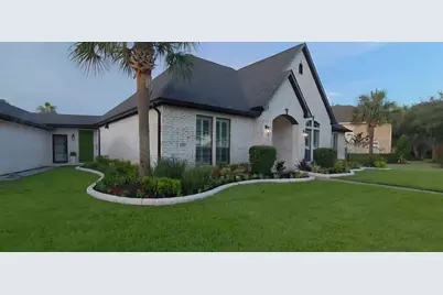 1979 Rolling Stone Drive, Friendswood, TX 77546 - Photo 2