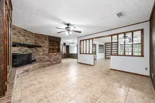2295 County Rd 145, Alvin, TX 77511 - Photo 20