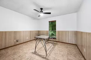2295 County Rd 145, Alvin, TX 77511 - Photo 28
