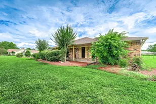2295 County Rd 145, Alvin, TX 77511 - Photo 2