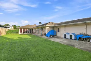 315 Stonehenge Ln, Houston, TX 77015 - Photo 28