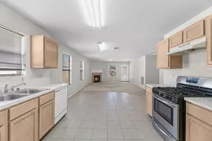 16810 Perryton Ln, Houston, TX 77073 - Photo 8
