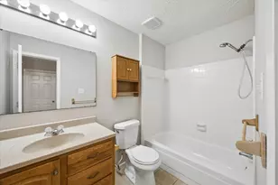2311 Webster Ranch Rd, Friendswood, TX 77546 - Photo 14