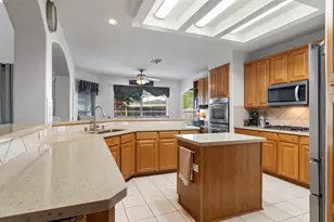 6126 Carlisle Ln, League City, TX 77573 - Photo 12