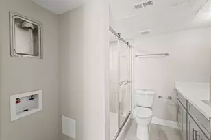 2350 Bering Dr, Houston, TX 77057 - Photo 16