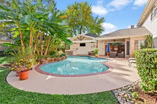 5826 Berkshire Hills Dr, Houston, TX 77345 - Photo 2