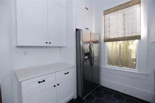 2119 Freeman St, Houston, TX 77009 - Photo 8