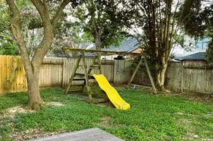 18143 Holly Forest Dr, Houston, TX 77084 - Photo 16