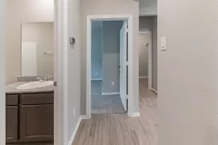 24711 Kessing Creek Ln, Houston, TX 77336 - Photo 18