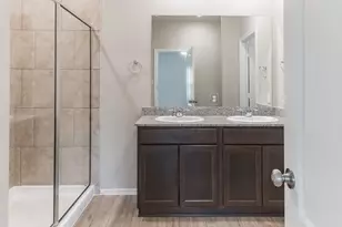 24711 Kessing Creek Ln, Houston, TX 77336 - Photo 16
