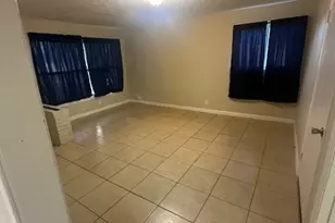 3906 Madden Ln, Houston, TX 77047 - Photo 6
