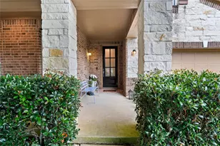 1942 Elkington Cir, Conroe, TX 77304 - Photo 8