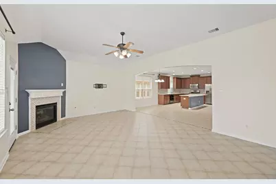 12206 Crescent Mountain Lane, Humble, TX 77346 - Photo 14