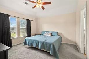 878 Driftwood Ln, La Marque, TX 77568 - Photo 14