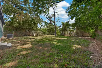 8166 Oak Knoll Lane, Houston, TX 77028 - Photo 28