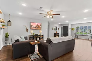 908 Morningside Ct, Friendswood, TX 77546 - Photo 8