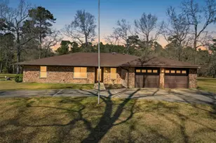 168 County Rd 648, Dayton, TX 77535 - Photo 1