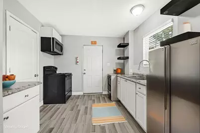 306 E 38th Street, Houston, TX 77018 - Photo 10