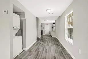 306 E 38th St, Houston, TX 77018 - Photo 8