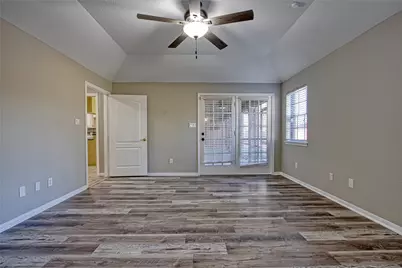9 N Cay Court, Angleton, TX 77515 - Photo 22
