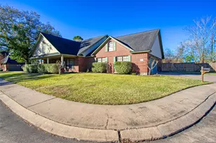 9 N Cay Ct, Angleton, TX 77515 - Photo 30