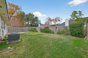 21484 Palace Pines Dr, Kingwood, TX 77339 - Photo 18