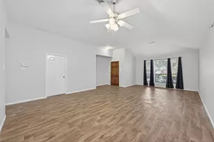 21484 Palace Pines Dr, Kingwood, TX 77339 - Photo 2