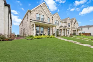 1013 Carnation Dr, Crowley, TX 76036 - Photo 2