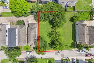 1106 Ruthven St, Houston, TX 77019 - Photo 1