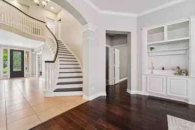 1611 Hill Spring Drive, Sugar Land, TX 77479 - Photo 6