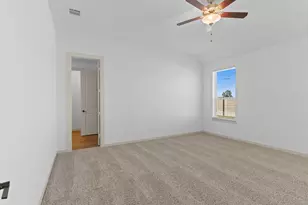 3319 Daily Harvest Dr, Pearland, TX 77581 - Photo 10