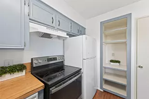 7714 Renwick Dr, Houston, TX 77081 - Photo 14
