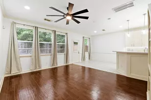 78 N Camellia Grove Cir, The Woodlands, TX 77382 - Photo 12