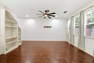 78 N Camellia Grove Cir, The Woodlands, TX 77382 - Photo 10