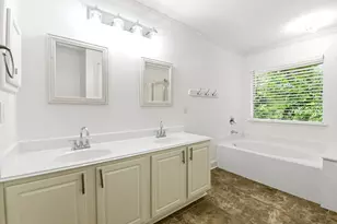 78 N Camellia Grove Cir, The Woodlands, TX 77382 - Photo 26