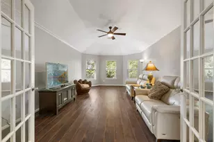 31 S Chandler Creek Cir, The Woodlands, TX 77381 - Photo 18
