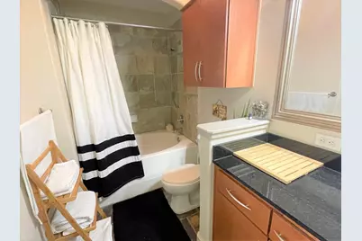 1901 Post Oak Boulevard #2605, Houston, TX 77056 - Photo 22