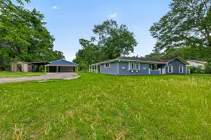 12163 Oak Leaf Rd, Conroe, TX 77303 - Photo 4