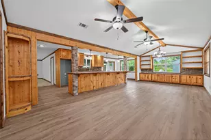 12163 Oak Leaf Rd, Conroe, TX 77303 - Photo 16