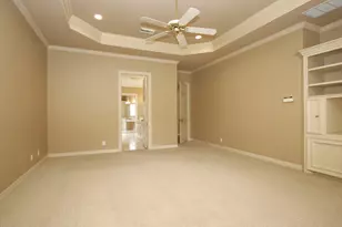 8 Epernay Pl, Jersey Village, TX 77040 - Photo 20